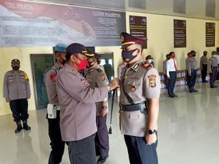 Kapolres Mesuji Lampung Pimpin Sertijap Kapolsek Simpang Pematang